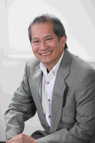 Bạn Nam Hi Ly dị 66 tuổi Tìm người yêu lâu dài ở Hamburg, Đức