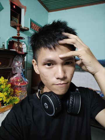 Bạn Nam Hoàng Minh Độc thân 24 tuổi Tìm người yêu lâu dài ở Tân Uyên, Bình Dương