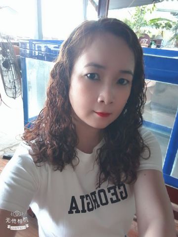 Bạn Nữ Hoa cỏ may Độc thân 39 tuổi Tìm người yêu lâu dài ở Nha Trang, Khánh Hòa