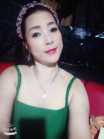 Tìm Bạn Bốn Phương 48-56 Tuổi: Kết Nối, Hẹn Hò và Xây Dựng Mối Quan Hệ Ý Nghĩa