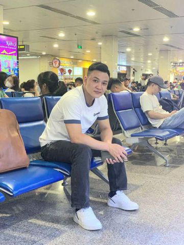 Bạn Nam Rin Độc thân 34 tuổi Tìm bạn bè mới ở Sài Gòn, Hồ Chí Minh