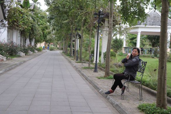 Bạn Nữ Diệu Quang Ly dị 58 tuổi Tìm người yêu lâu dài ở Thanh Xuân, Hà Nội