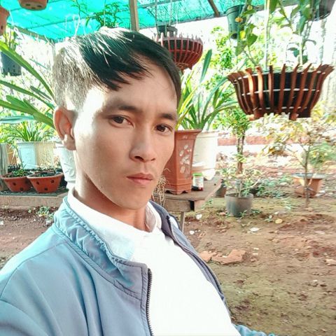 Bạn Nam Hoàng zalo Độc thân 33 tuổi Tìm người yêu lâu dài ở Bù Gia Mập, Bình Phước