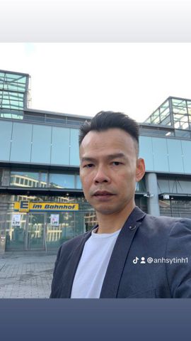 Bạn Nam Hung Ly dị 45 tuổi Tìm người yêu lâu dài ở Berlin, Đức