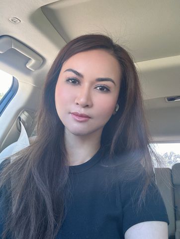 Bạn Nữ Kim Ly dị 49 tuổi Tìm bạn đời ở Florida, Mỹ