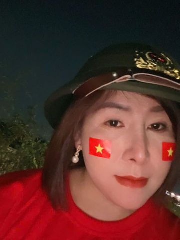 Bạn Nữ Mỹ Độc thân 38 tuổi Tìm người yêu lâu dài ở Quận 3, TP Hồ Chí Minh