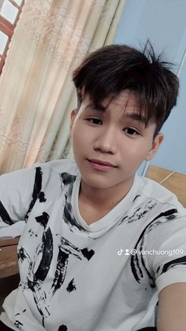 Bạn Nam Chương Độc thân 18 tuổi Tìm người yêu lâu dài ở Sài Gòn, Hồ Chí Minh