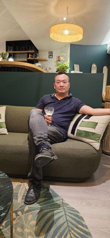 Bạn Nam Truong cam Ly dị 52 tuổi Tìm người yêu lâu dài ở Rhineland-Palatinate, Đức