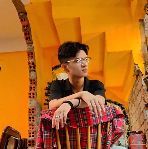 Bạn Nam Hoang Long Độc thân 22 tuổi Tìm người yêu lâu dài ở Gia Định, Hồ Chí Minh
